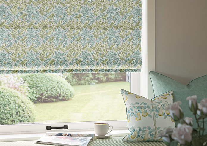 Leaf Vine, Jade - Roman Blind - Image 5